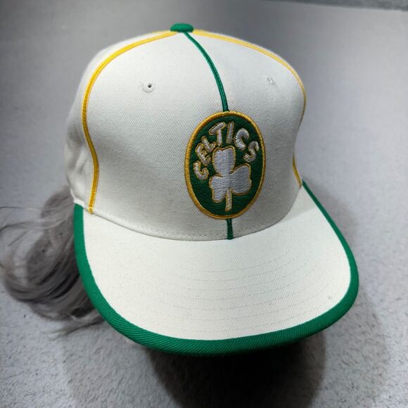 Boston Celtics‎ Hat Cap Fitted Mens Medium White Wool Blend NBA Reebok 7 1/8 - Picture 1 of 9
